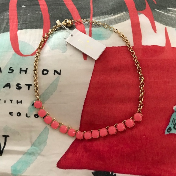 Kate Spade NWT Coral Squared Away Necklace - HOST PICK!!! 🏆 - Picture 4 of 7